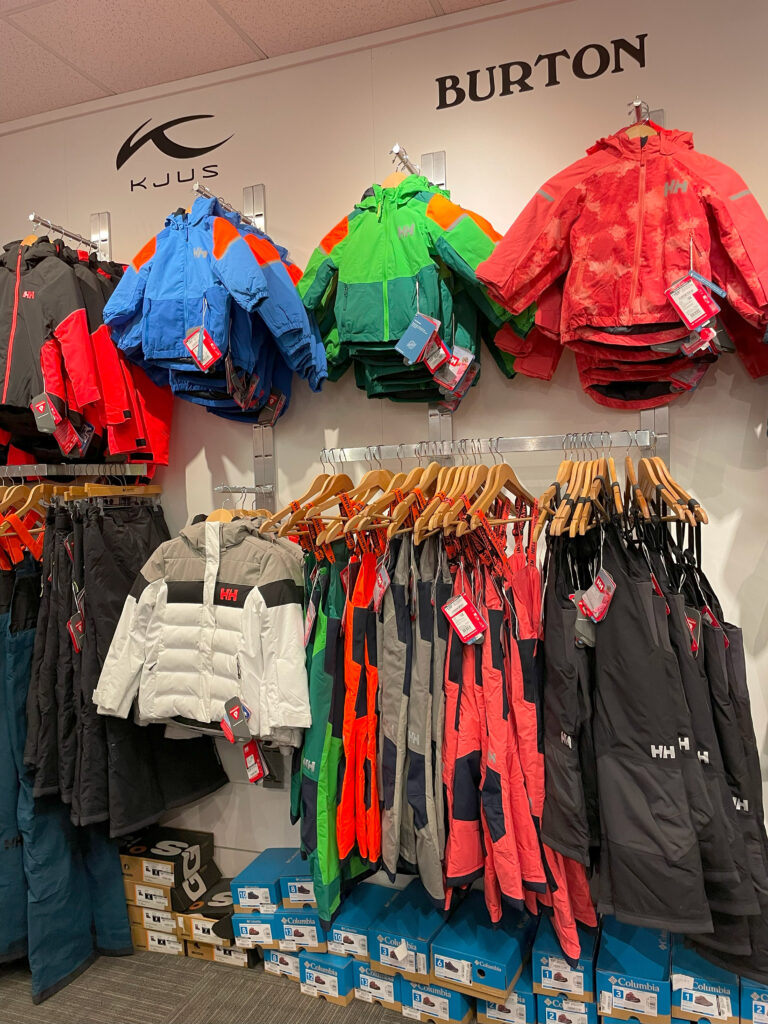 Spyder Whistler Mens Ski Jacket - Ski Jackets - Ski Clothing - Ski &  Freeride - All