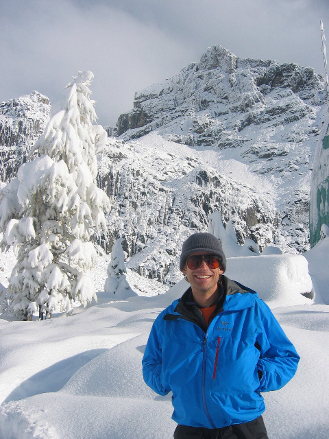 Whistler painter Chili Thom smiling in the Bugaboos