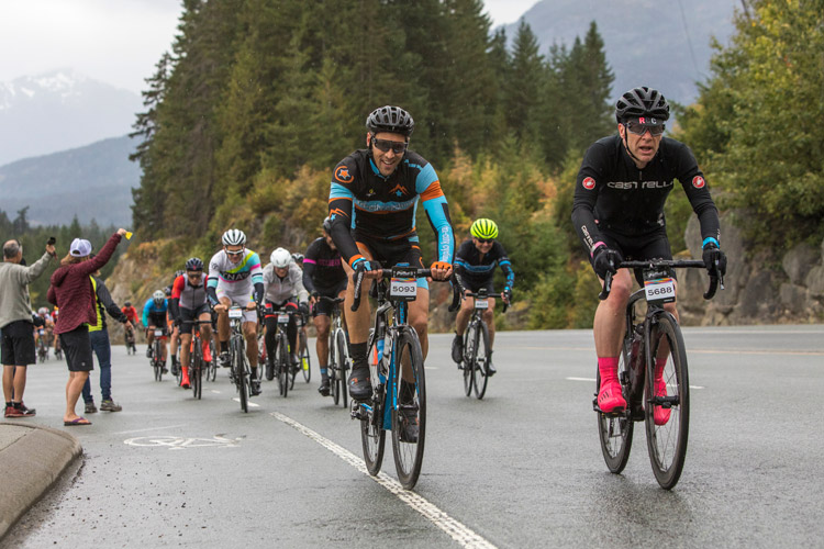 Spectators at GranFondo