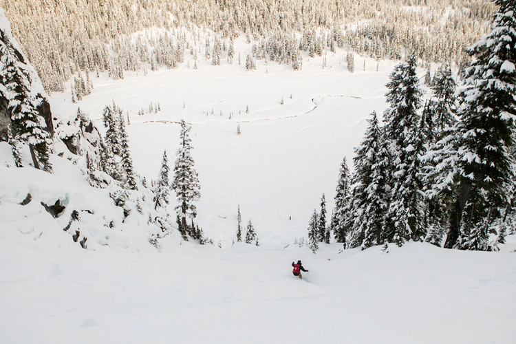 Backcountry snowboarding in the Callaghan