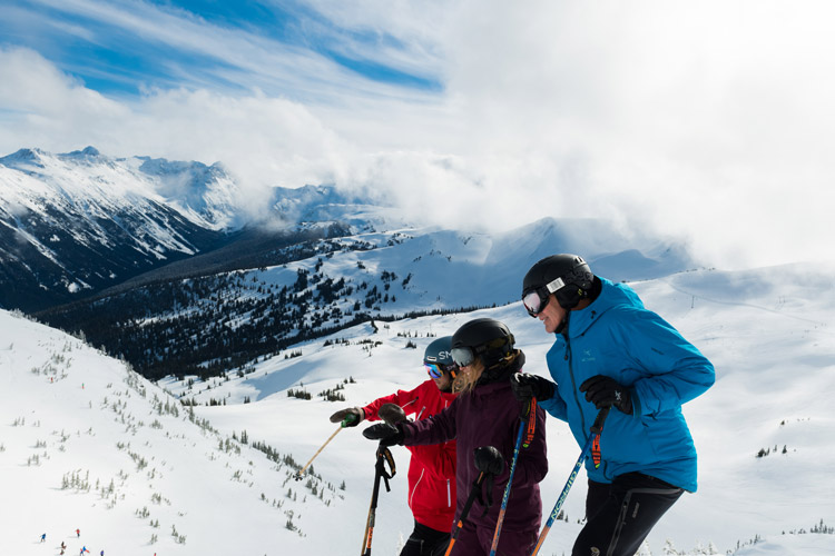 Guided skiing with Extremely Canadian