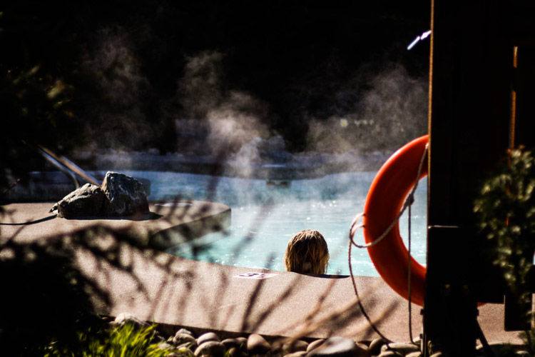 Hot tub spa whistler