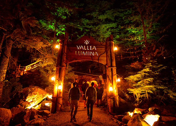 Guests entering the Vallea Lumina experience