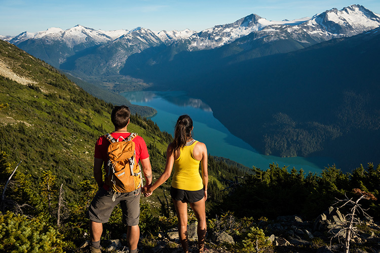 Hikers looking at Cheakamus Lake view in Whistler