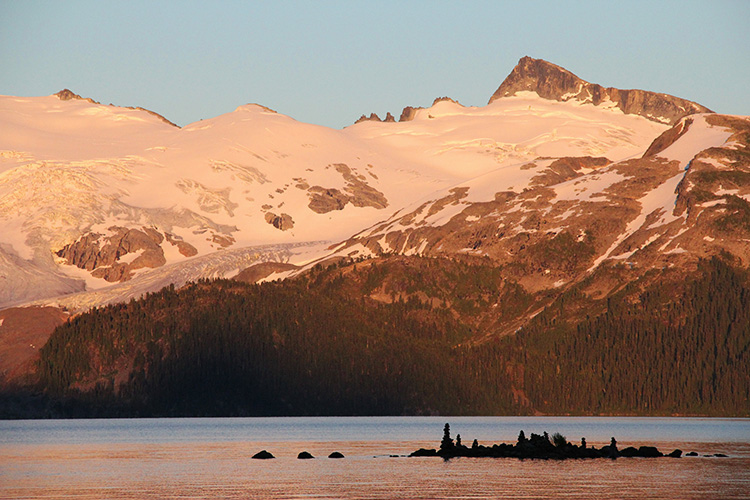 Alepnglow at Garibaldi Lake