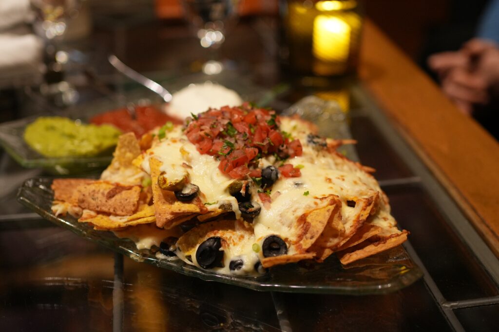 Cheesy nachos