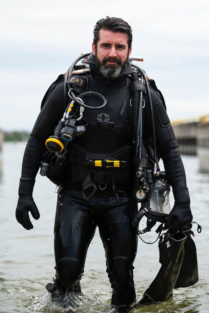 Canadian Forces Combat Diver, Alin Mirea in his diving gear.