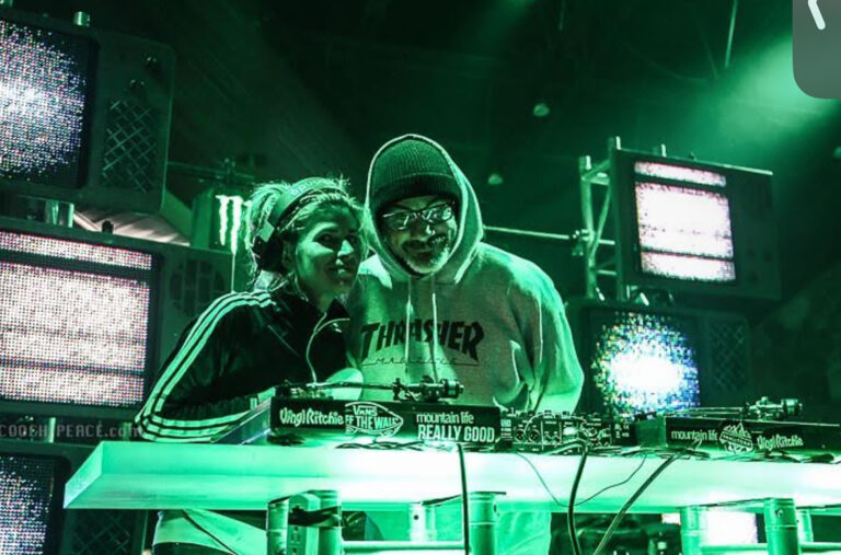 DJ Foxy Moron and Vinyl Ritchie