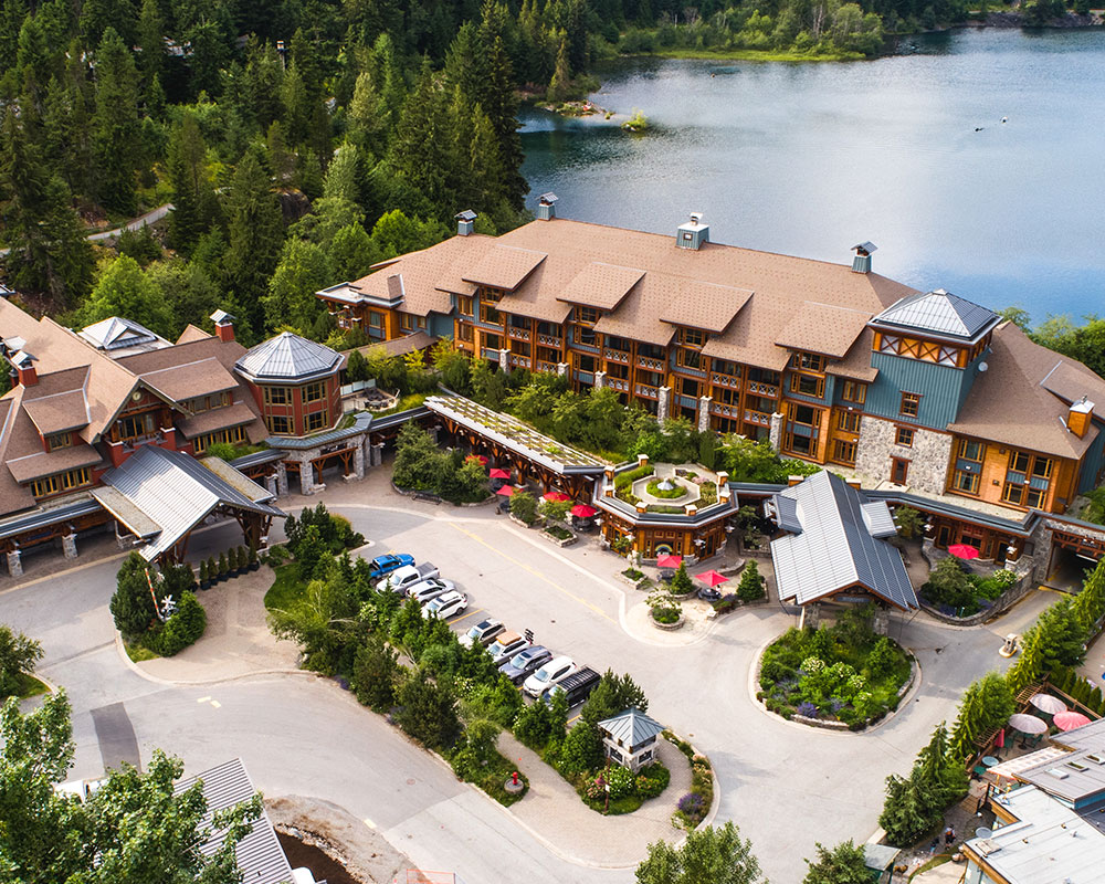 Nita Lake Lodge