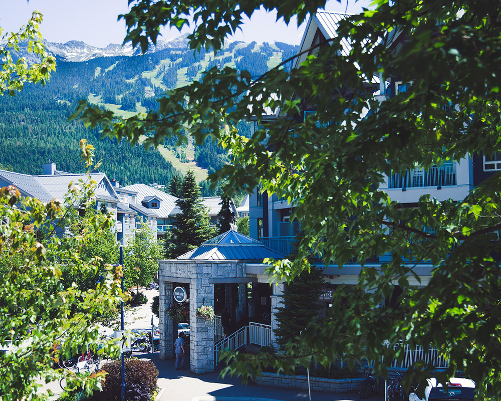 Summit Lodge
