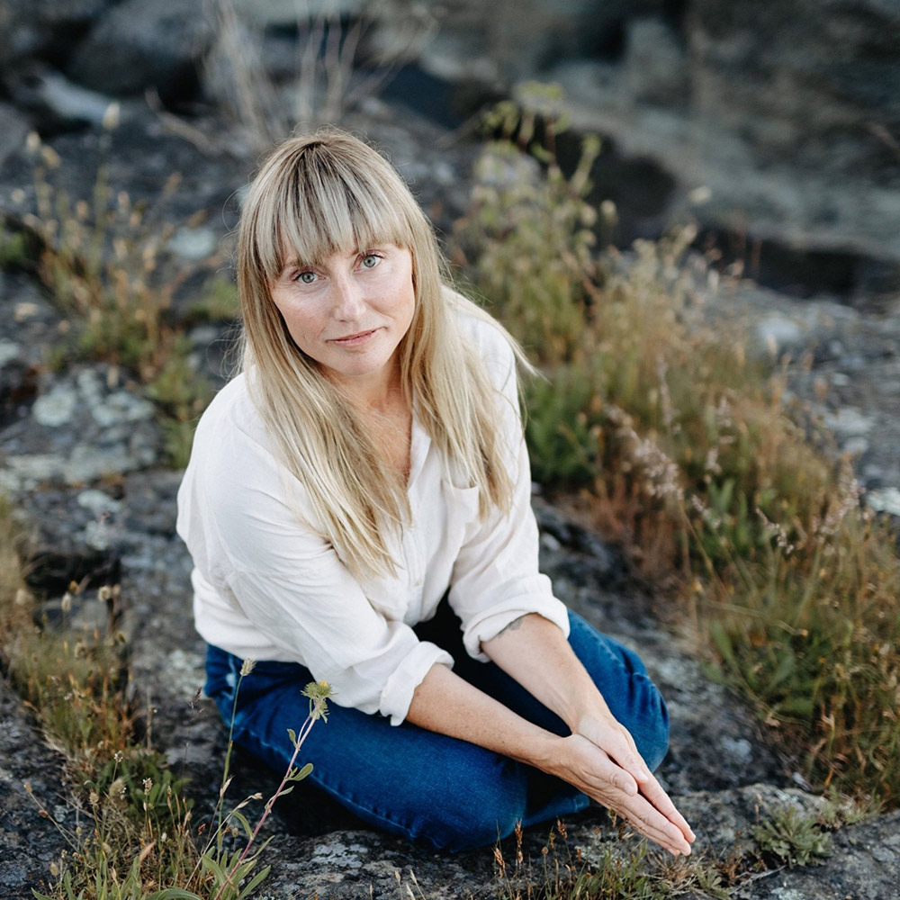 Carolyn Anne Budgell, Meditation, Yoga & Breath Guide