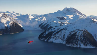 A helicopter sightseeing tour in Whistler